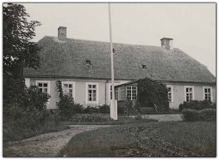 Mācītāja māja 192-tajos gados