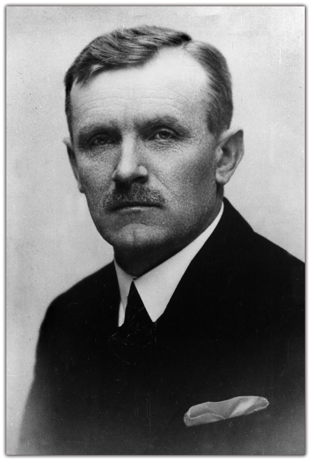 Igaunijas ārlietu ministrs (1928-1931) Jaan Lattik